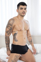 Vitor Alves at Naked Sword