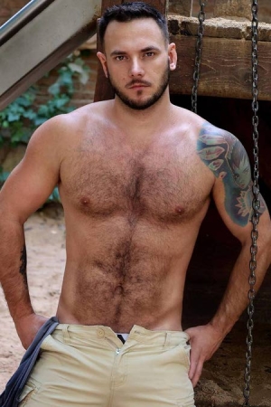 Hairy Wolf Kristen Bjorn