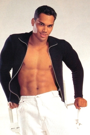 Rockey Lee Torso Magazine