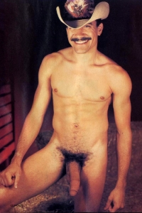 Austin Black Inches Magazine