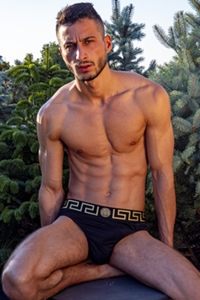 Amir Selim Diamond Pictures at AEBN