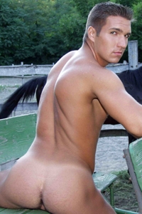 Rico Clayton Diamond Pictures at AEBN