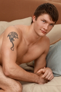 Vivian Hunn Bel Ami Online